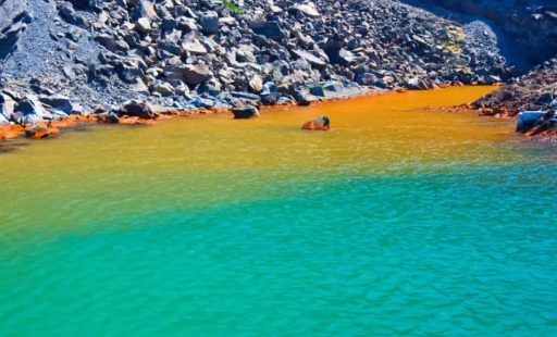 santorini volcano hot springs