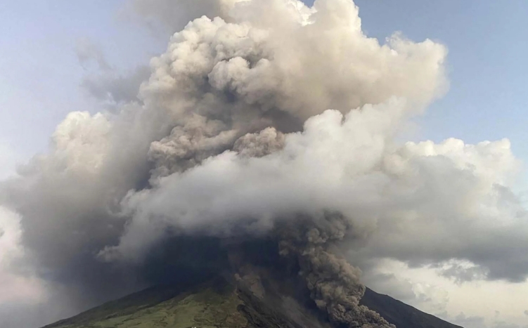 volcano characteristics