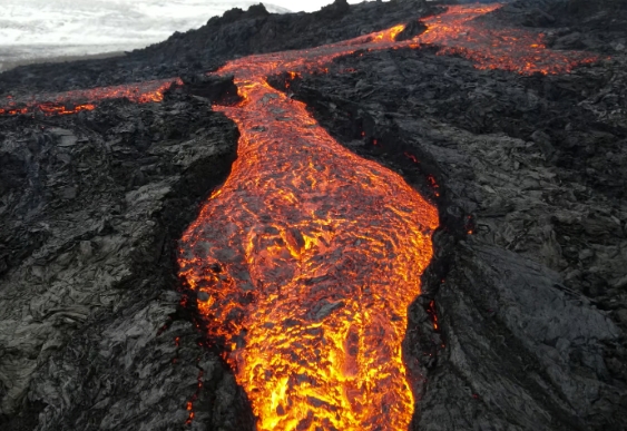 volcano tectonic plates