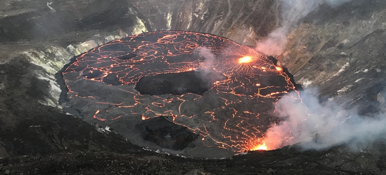 amazing facts about volcanoes